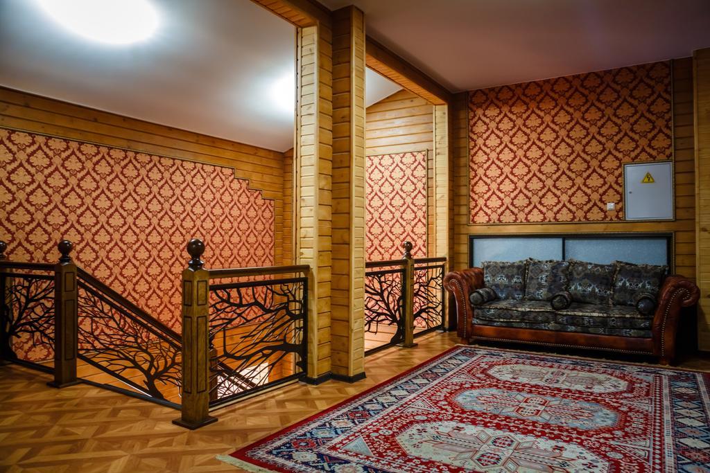 Guest House Chalet Taraz Exterior foto